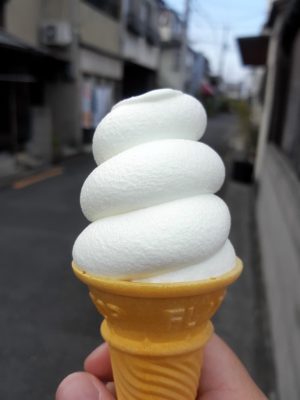 扇町喫茶のソフトクリーム!